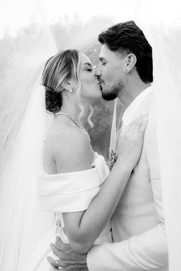 Fotografia de casamento em preto e branco